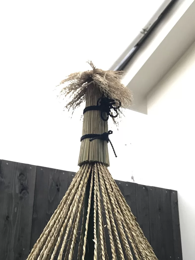 敷松葉と雪吊り 庭の冬化粧 5 IMG 48341